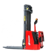 PEGASOLİFT 535-PL16/63TX ELEKTRİKLİ ASANSÖRLÜ BİNİCİLİ İstif Makinesi